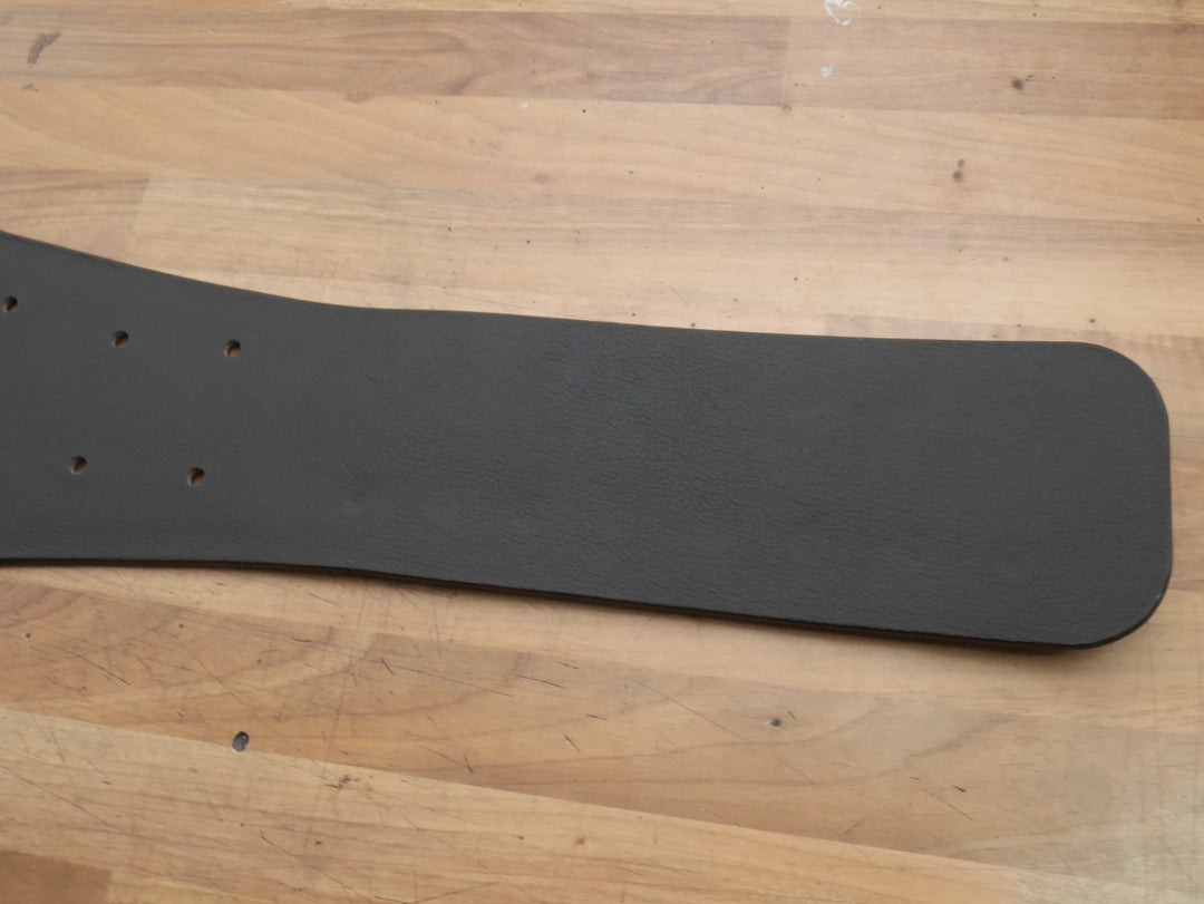 READY TO SHIP: Undisputed V2 Championship Replica Title Belt Real Leather Send Out Strap